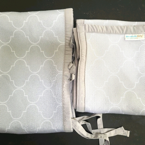 Breathable Baby Classic Gray Mesh Crib Liner - Picture 4 of 4